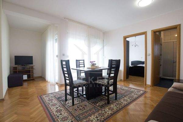 Geräumige und lichtdurchflutete Wohlfühlatmosphäre