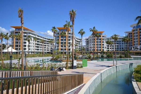 Flats in a Complex with Rich Social Facilities in Alanya