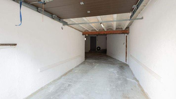 Garage mit Abstellraum