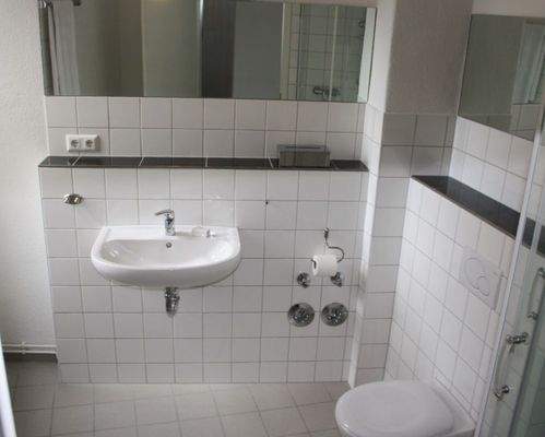 Duschbad mit Fenster