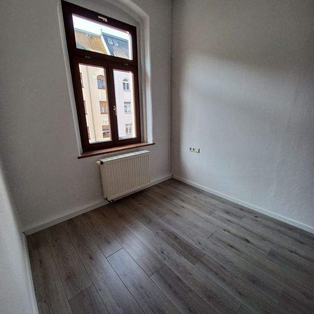 Helle 2 Raumwohnung Zwickau mit Balkon ab sofort zu vermieten - Photo 4
