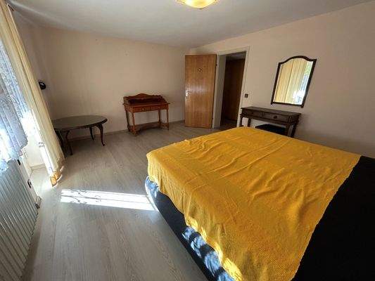 Schlafzimmer UG