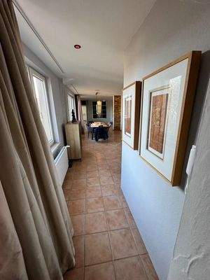 9 Gang zum Loft und Eßbereich