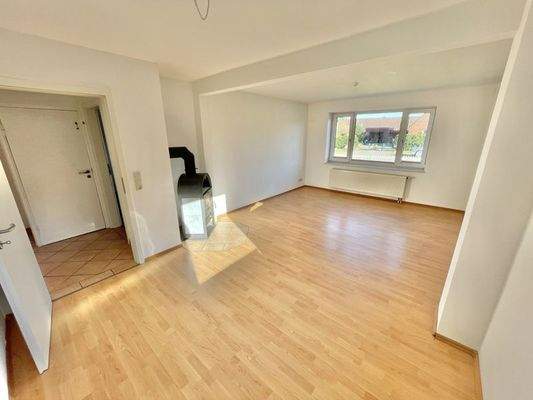 Wohnzimmer mit Kamin