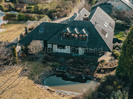 Charmante Doppelhaushälfte