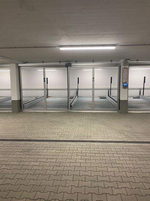 Würzburg Garage, Würzburg Stellplatz