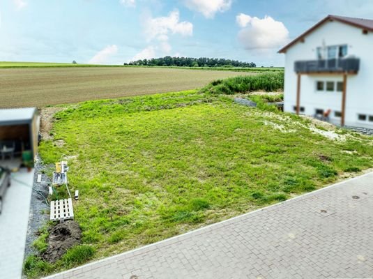 Baugrundstück in Feldrandlage
