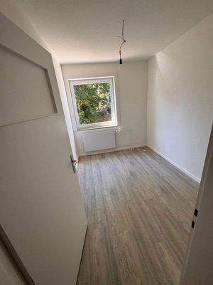 PHOTO-2025-08-20-12-32-41 4.jpg