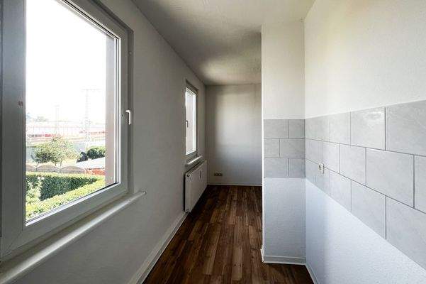 Blick von Küche ins Zimmer im 1.OG