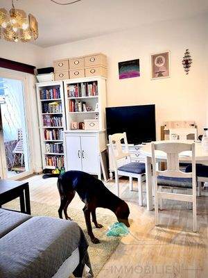 Wohn-/ Esszimmer