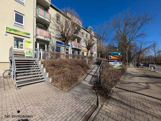 Wohn- und Geschäftsgebäude