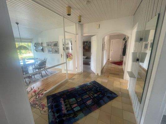 Blick Schlafzimmer zum Flur.jpg