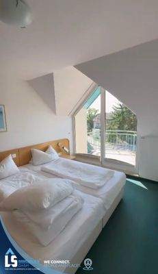 Großes Schlafzimmer