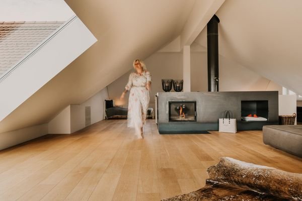 Gemütliches Wohnzimmer im DG