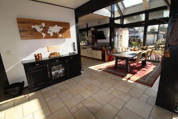 7 - Wohn- und Esszimmer