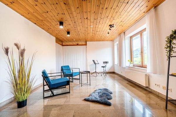 UG - Einliegerwohnung mit Bad