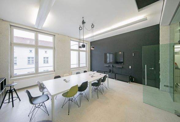 L 144 - 4. OG - repräsentativer Konferenzraum