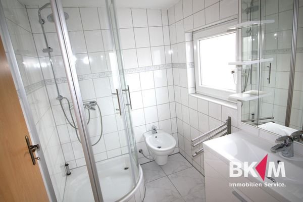 OG Wohnung Badezimmer DG