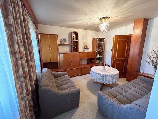 Apartments 2. OG - Wohnraum 2