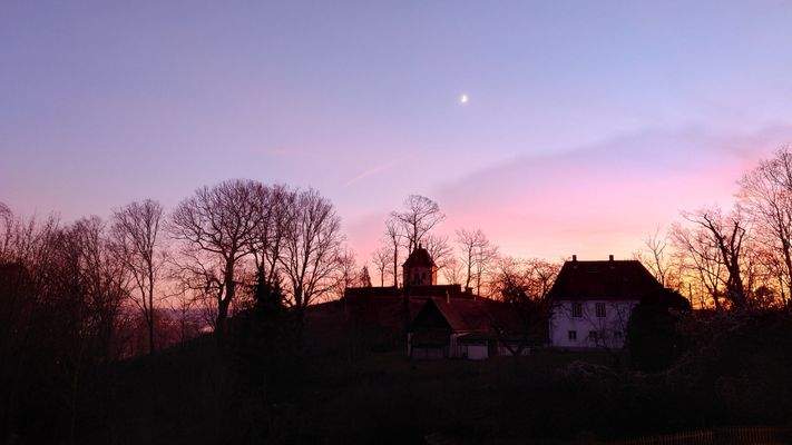 Außenansicht Balkon - Abend