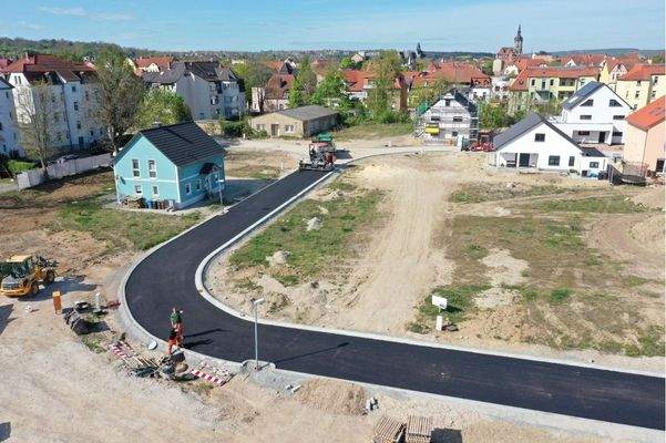 Luftbild 12.04.2024 Asphalteinbau Straße