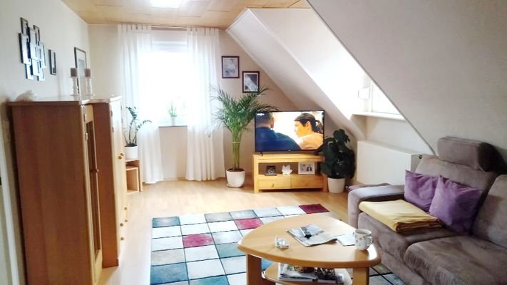 Wohnzimmer DG