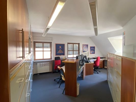 Mitarbeiterbüro