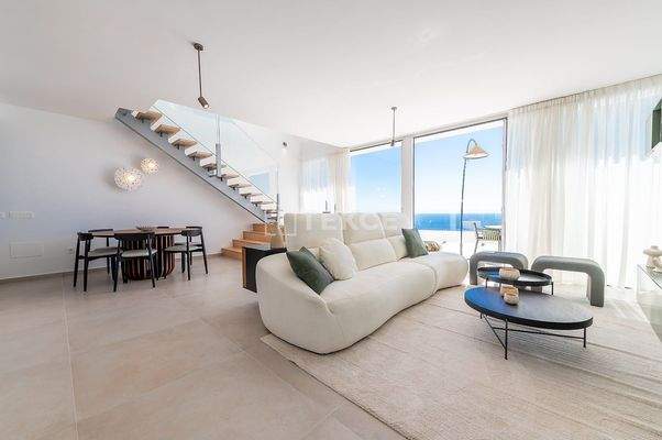 Sea View Flats with Top Quality Design in Benalmádena Málaga