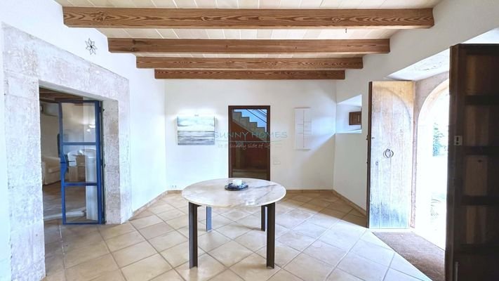 Großartiges  historisches Herrenhaus mit exotischem Garten und Pool nahe Santanyí