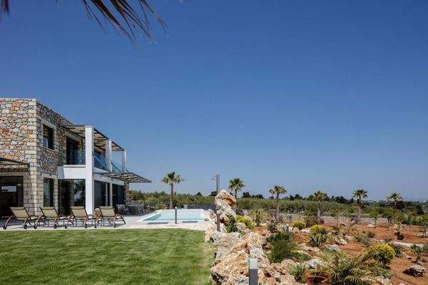 Kreta, Kefalas: Erstaunliche Steinvilla mit Meerblick und Pool zu verkaufen