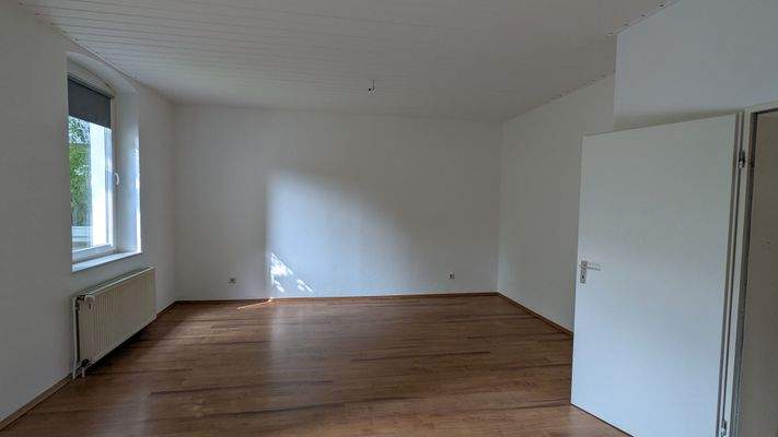 Whg.2 (1.OG) Wohnzimmer_4.jpg