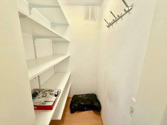 Praktischer Abstellraum