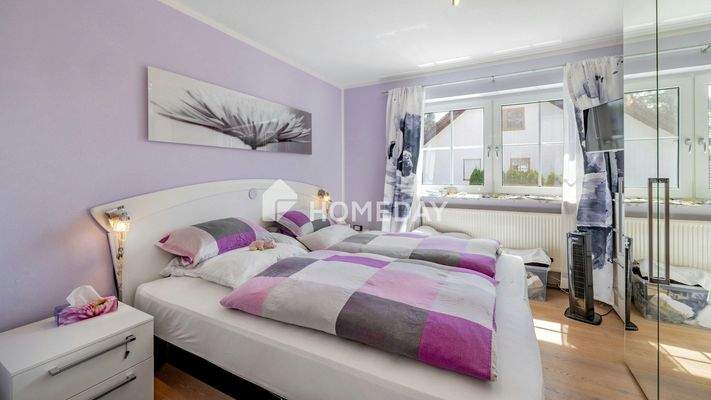 1. OG Schlafzimmer 1