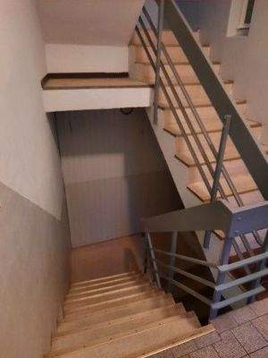 Treppenhaus -Kellerzugang.jpg