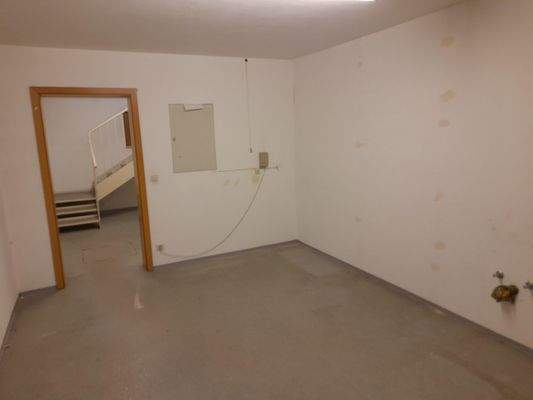 Vorraum WC Teeküche.jpg