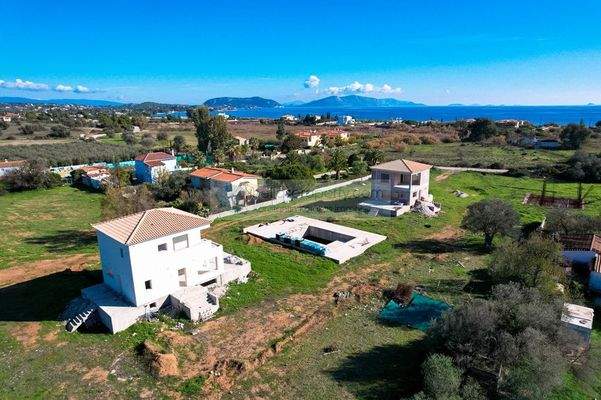 fc4771e491ba405a887d17c0f5925a54-original