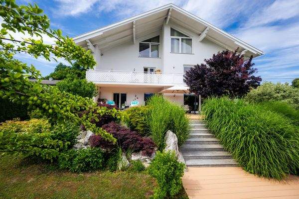 VerbindungTerrasse und Pool