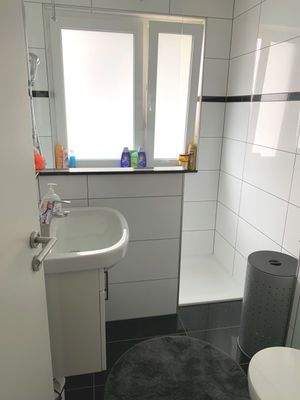 Badezimmer (1.OG links)