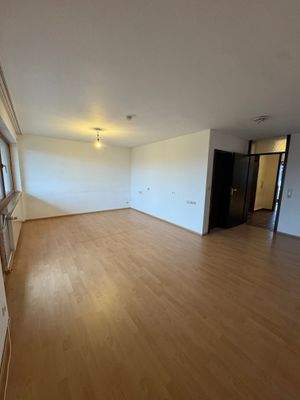 Großes Schlafzimmer mit eigenem Bad