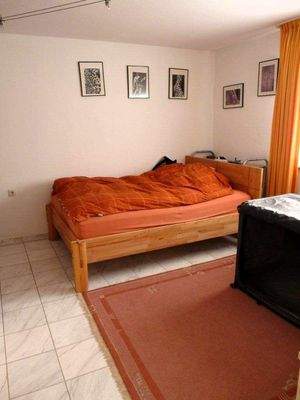 29 UG Schlafzimmer.JPG