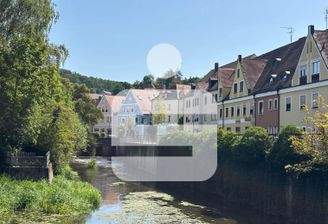 Schöne Innenstadtlage - gegenüber des Stadtparks