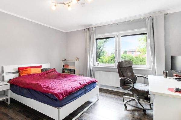 Schlafzimmer (1) - EG