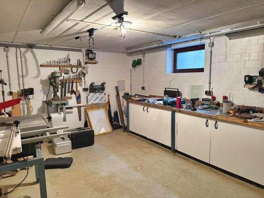 Werkstatt im Keller mit ca. 18 m²