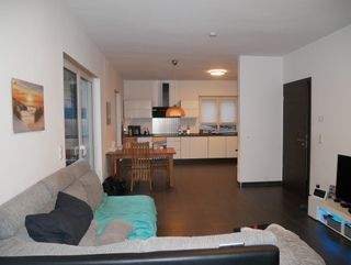 Offener Wohn-Ess-Küchenbereich