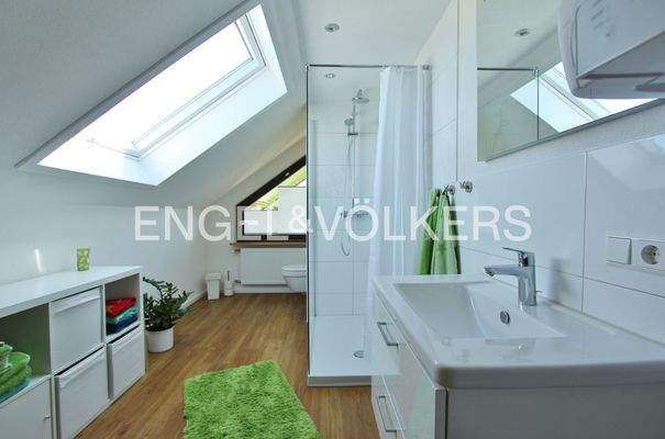 Badezimmer im Obergeschoss