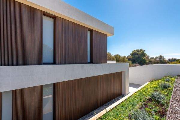 Villa - Straßenanasicht