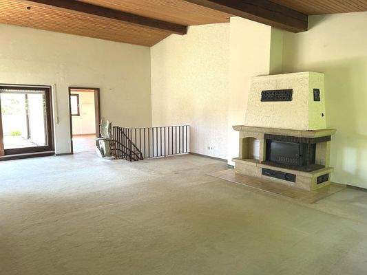 Dachgeschoss : Zimmer mit Blick zur Küche und Dachterrasse