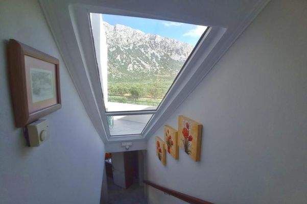 Kreta, Kavousi: Tolle Villa mit Pool, Meerblick und Olivenhain zu verkaufen