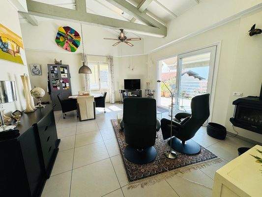 Soggiorno primo piano 1.1.JPG