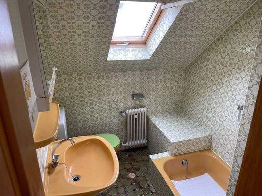 Dachgeschoss Badezimmer